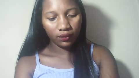 lovelylarra online show from April 2026 09:04:01 AM