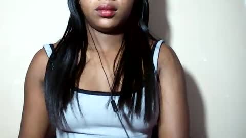 Snapshot of lovelylarra chatting on July 2026 07:27:01 PM lovelylarra online show from July 2026 07:27:01 PM