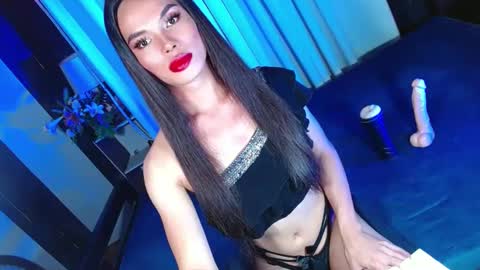 Snapshot of lovelymiss_shyna11 chatting on February 2025 12:08:02 PM lovelymiss_shyna11 online show from February 2025 12:08:02 PM