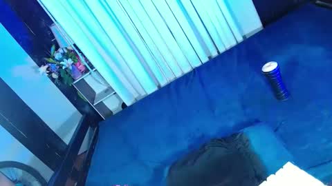 Snapshot of lovelymiss_shyna11 chatting on February 2025 09:20:02 AM lovelymiss_shyna11 online show from February 2025 09:20:02 AM