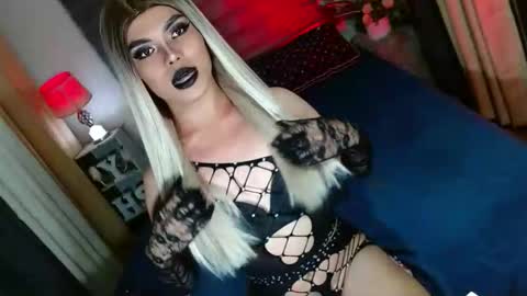 Snapshot of lovelymiss_shyna11 chatting on October 2025 08:04:02 AM lovelymiss_shyna11 online show from October 2025 08:04:02 AM