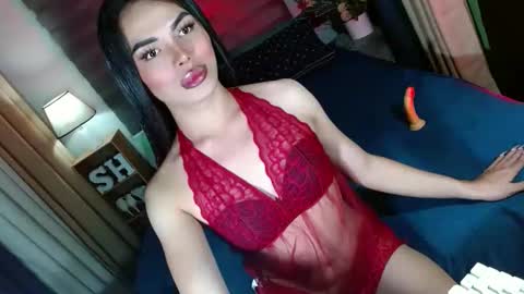 lovelymiss_shyna11 online show from December 2025 11:06:02 AM