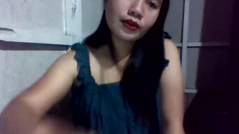 lovelymocha27s online show from December 2025 11:19:01 AM