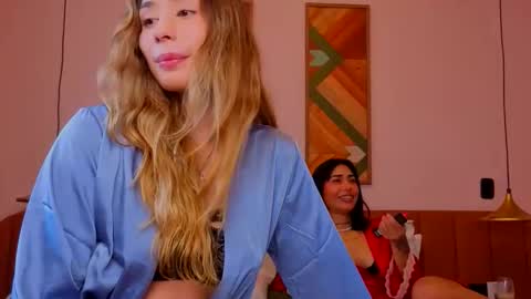 lovelymoon_ online show from June 2026 10:12:02 PM