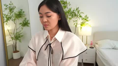 kim online show from February 2026 11:06:02 AM