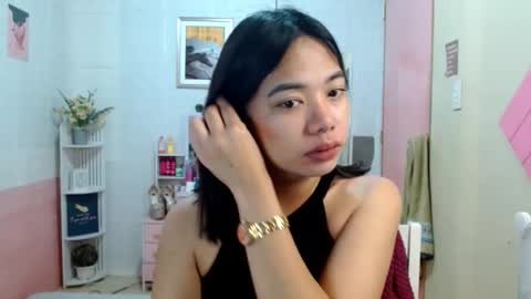 Snapshot of lovelypetitebigcock chatting on February 2026 10:46:02 PM lovelypetitebigcock online show from February 2026 10:46:02 PM