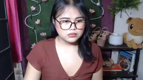 lovely online show from September 2025 03:12:01 AM