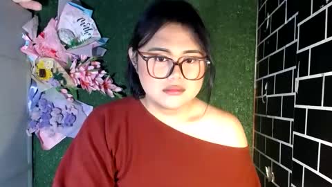 lovely online show from October 2025 06:49:01 PM