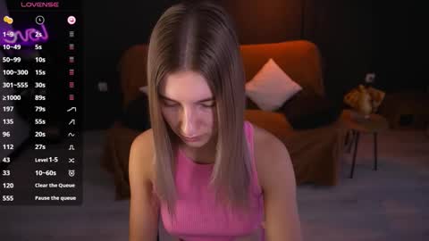 Anna online show from November 2025 01:51:01 PM