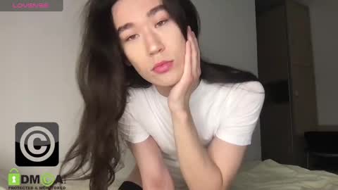 Mikie online show from January 2025 04:25:02 PM