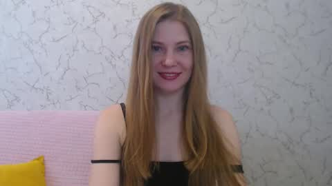 Snapshot of lovepeanutgirl chatting on February 2025 12:54:02 PM Mary Love online show from February 2025 12:54:02 PM