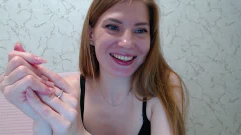 Snapshot of lovepeanutgirl chatting on September 2025 03:02:01 PM Mary Love online show from September 2025 03:02:01 PM
