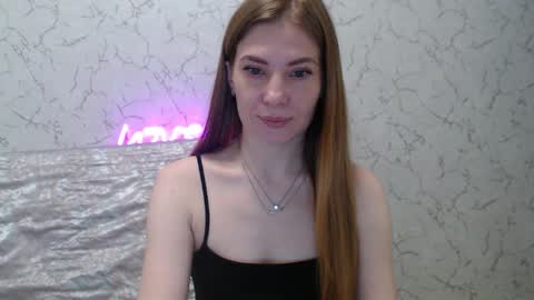 Mary Love online show from November 2025 12:59:02 PM