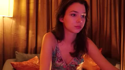 Snapshot of lovepilll_ chatting on November 2025 09:31:01 PM TakeUrPill online show from November 2025 09:31:01 PM