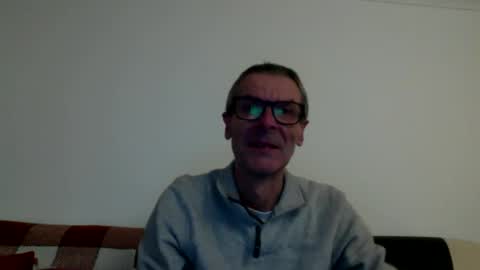 Snapshot of lovepvclate40s chatting on January 2025 05:58:01 PM lovepvcearly50s online show from January 2025 05:58:01 PM