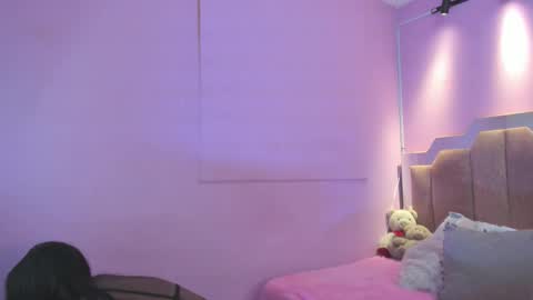 L O V E  online show from February 2026 11:50:01 AM