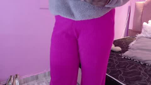 L O V E  online show from March 2026 11:54:02 AM