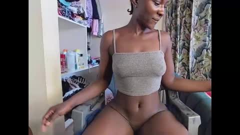 Snapshot of lovergirl2003 chatting on January 2025 06:57:01 AM Kate online show from January 2025 06:57:01 AM