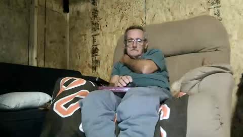 Snapshot of lovesex6565 chatting on November 2025 12:29:02 PM just here to have fun and cum online show from November 2025 12:29:02 PM