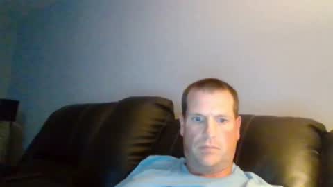 lovetocum37 online show from September 2025 01:18:01 AM