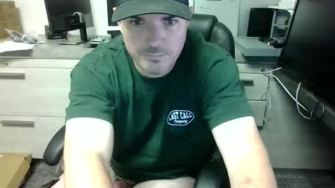 Snapshot of lovetofps chatting on December 2024 11:02:02 PM Love2Game online show from December 2024 11:02:02 PM