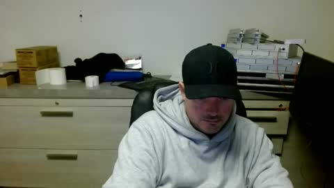 Snapshot of lovetofps chatting on May 2026 06:57:02 PM Love2Game online show from May 2026 06:57:02 PM