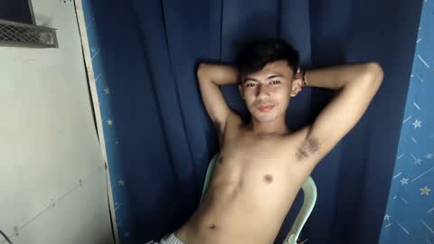 Snapshot of lovetosuckxox chatting on February 2025 11:07:02 AM lovetosuckxox online show from February 2025 11:07:02 AM