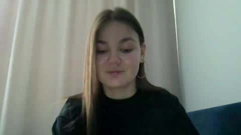 Snapshot of loviesimone chatting on February 2026 08:58:02 AM loviesimone online show from February 2026 08:58:02 AM