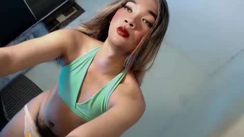 Lovingmonaru969 online show from September 2025 12:51:01 PM