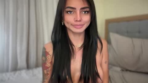 Candice online show from April 2026 07:33:02 PM