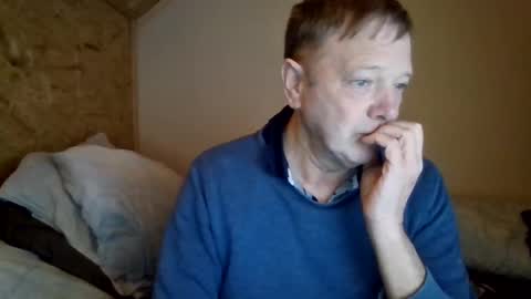 lu485947452685 online show from December 2025 05:52:02 PM