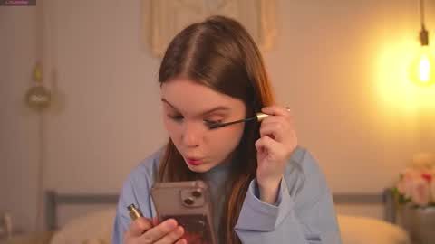 Snapshot of lu__lane chatting on October 2025 08:12:01 AM Lu 3 online show from October 2025 08:12:01 AM