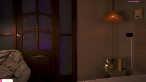  ---Goys incredible photographs online show from October 2025 01:21:01 PM