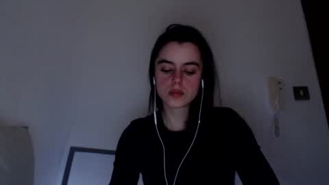 luana online show from December 2024 10:23:01 PM