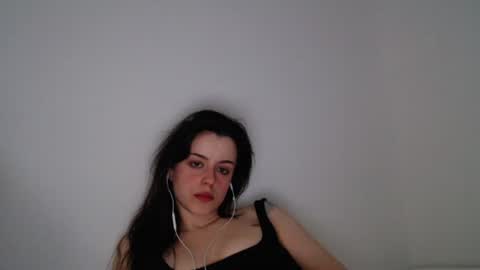 luana online show from October 2025 09:37:01 PM