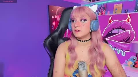 Snapshot of luaneter chatting on February 2026 01:56:01 PM Luan online show from February 2026 01:56:01 PM