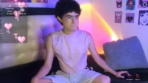 Snapshot of luanrush_ chatting on February 2026 07:29:01 PM LuanRush online show from February 2026 07:29:01 PM