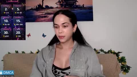 luara_ online show from March 2026 01:05:01 PM