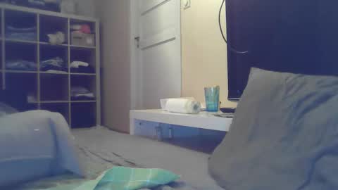 luca150500 online show from December 2025 03:04:01 AM