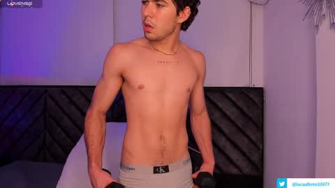 Luca Ferrer online show from February 2025 07:18:01 AM