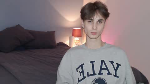 Snapshot of lucacharm chatting on January 2025 02:41:01 AM lucacharm online show from January 2025 02:41:01 AM