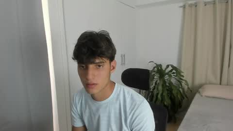 lucacosta19 online show from May 2026 09:20:02 PM