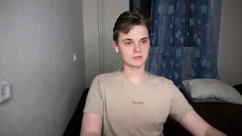 Lucas Gill online show from December 2024 03:08:02 AM