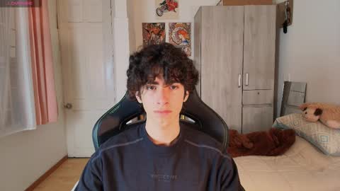 lucas_xo online show from March 2026 11:05:02 PM