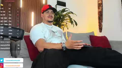 Snapshot of lucasanto_ chatting on July 2026 04:53:01 AM LUCA SANTOS online show from July 2026 04:53:01 AM