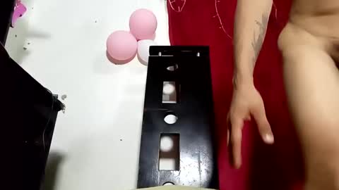 Snapshot of lucascastrohot chatting on February 2025 06:37:02 PM Daniel online show from February 2025 06:37:02 PM