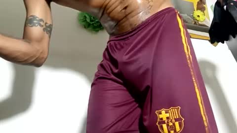 Snapshot of lucascastrohot chatting on October 2025 06:47:02 PM Daniel online show from October 2025 06:47:02 PM