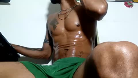 Snapshot of lucascastrohot chatting on November 2025 03:18:02 PM Daniel online show from November 2025 03:18:02 PM