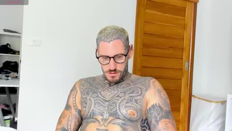 lucasexclusive online show from October 2025 06:21:02 AM