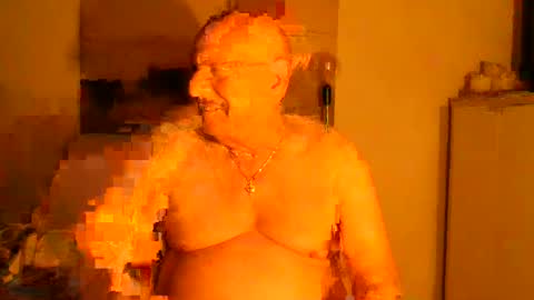 lucbottom031249 online show from June 2026 03:05:01 AM